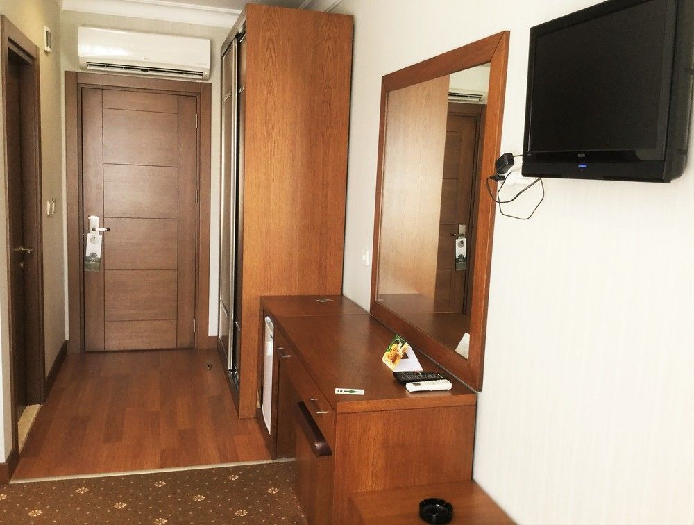 Aydinoglu Hotel อิสตันบูล ภายนอก รูปภาพ