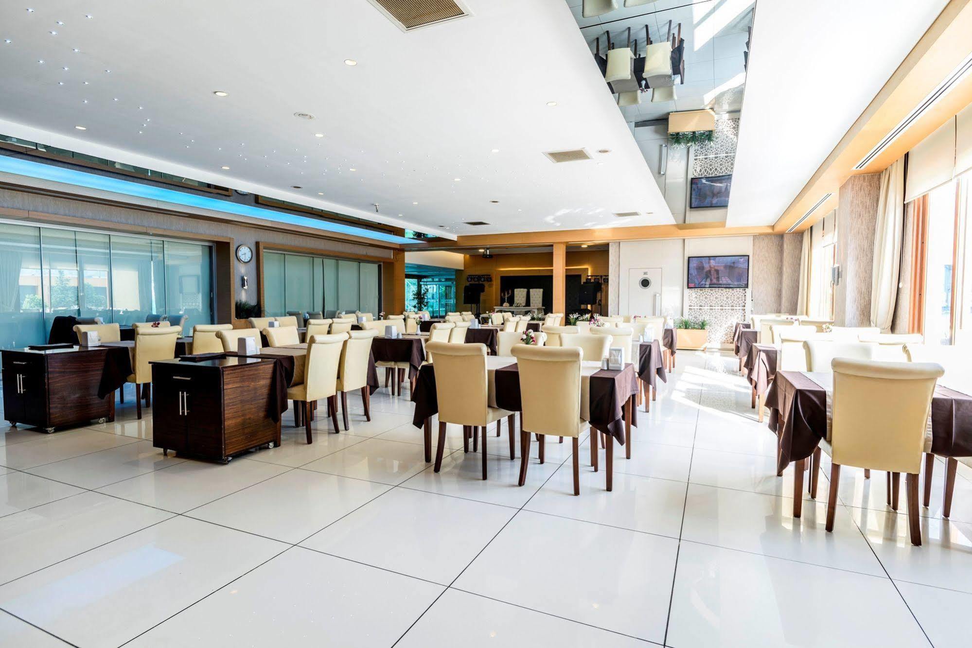 Aydinoglu Hotel อิสตันบูล ภายนอก รูปภาพ