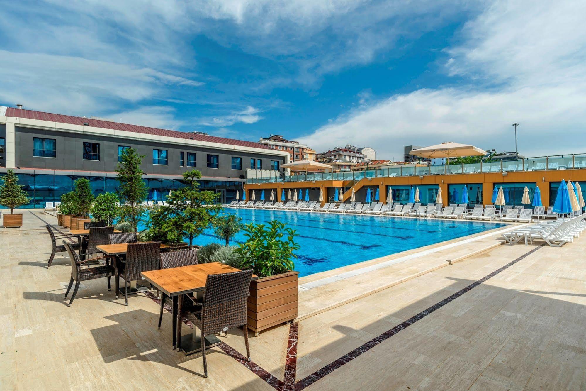 Aydinoglu Hotel อิสตันบูล ภายนอก รูปภาพ